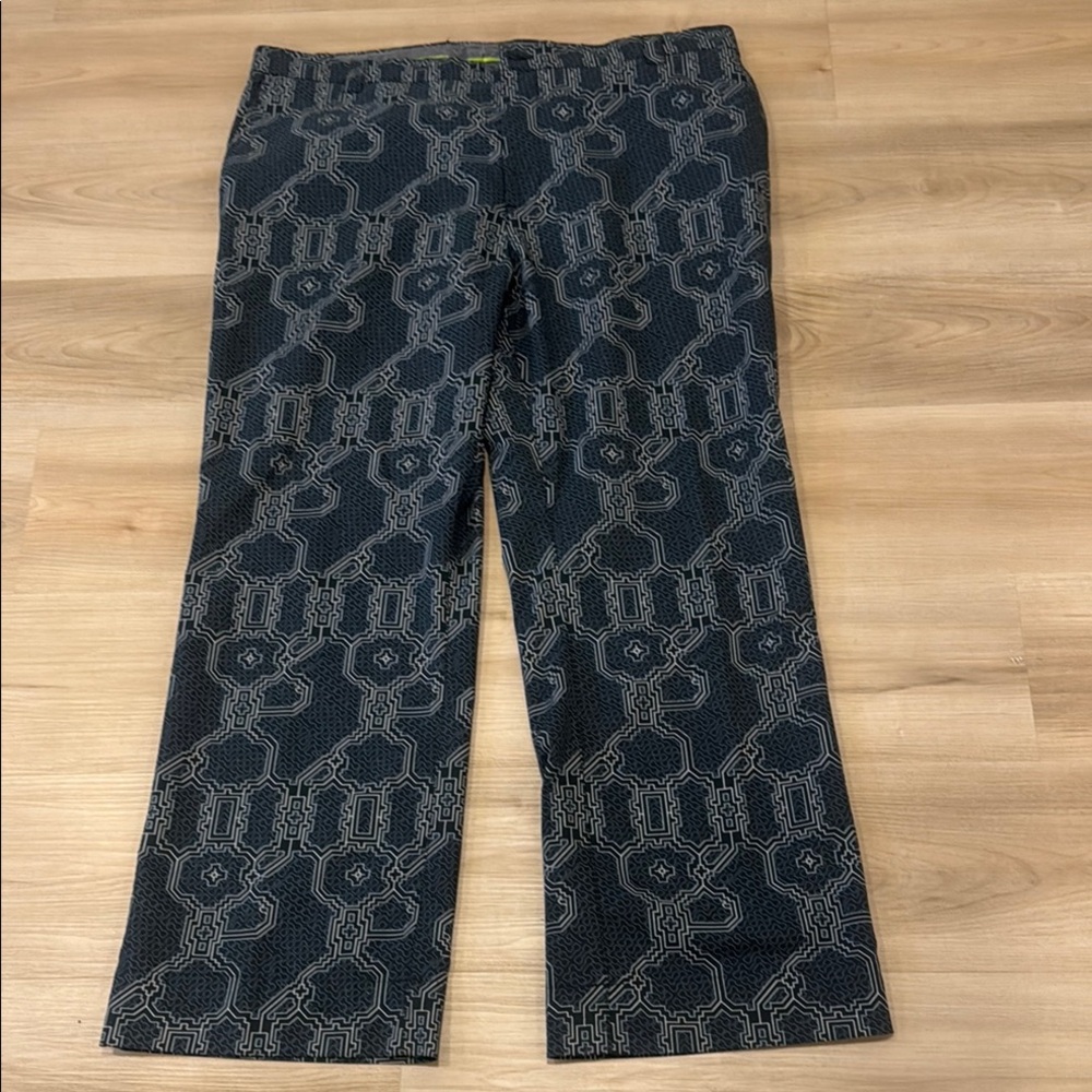 Men’s Sligo patterned Golf Pants size 40, wide leg